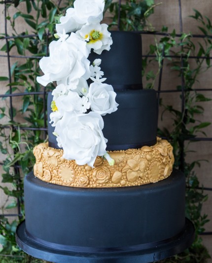 Black and Gold Wedding Cake